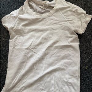 Lululemon White Short Sleeve Swiftly Tech (Race Length)